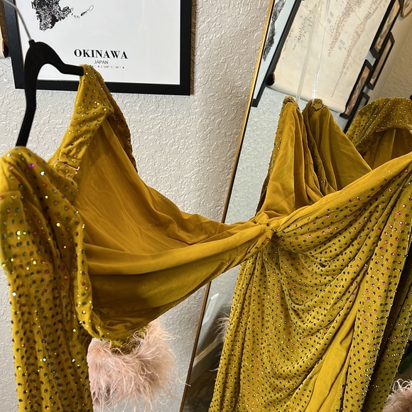 HOUSE OF CB 'Gina' Feathered Chartreuse Crystallised Maxi Dress NWOT - Picture 10 of 11